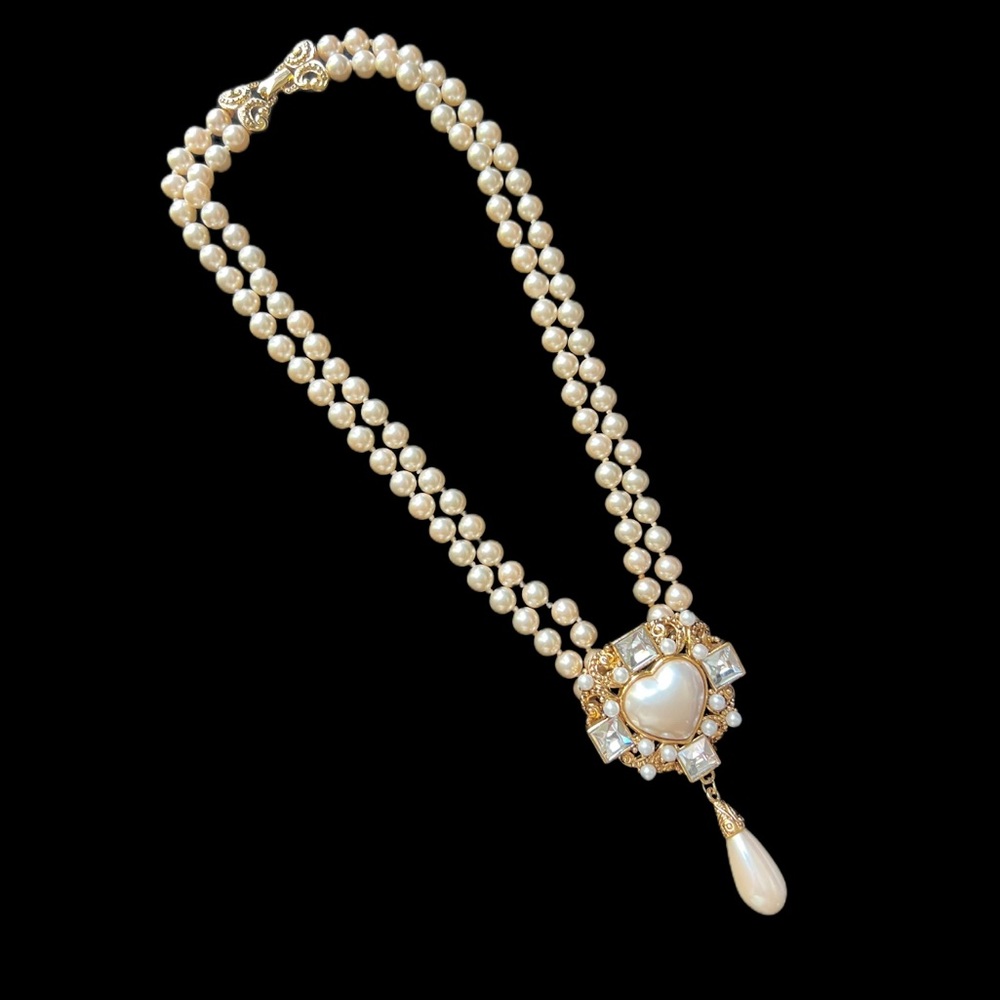 ✨Stunning Pearl Heart Necklace with Crystals Signed Alfred Sung - Picture 5 of 6